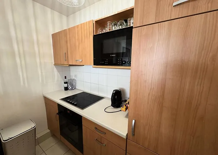 Laetitia - - Et Commerces Mae-9563 * La Baule-Escoublac